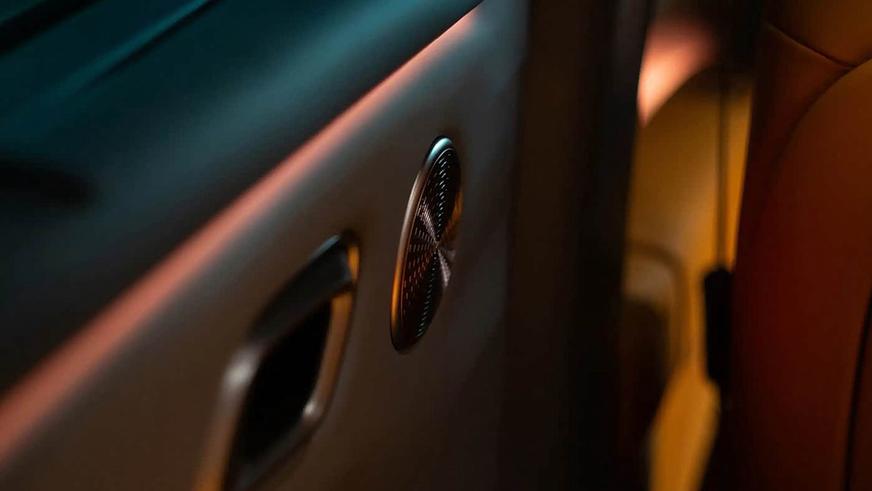 Представлен кроссовер Li Auto i8 – шесть мест и два мотора