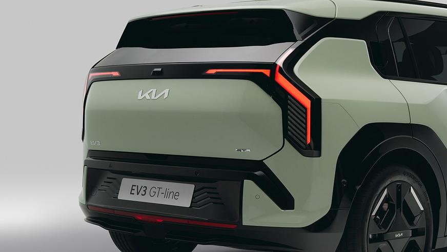 Kia показала недорогой батарейный паркетник EV3