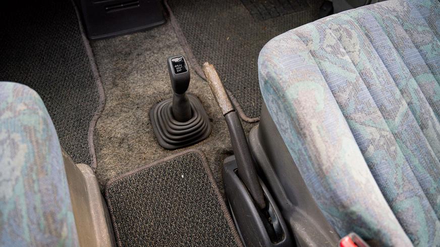 Лифтованная Mitsubishi Delica появилась на торгах в США