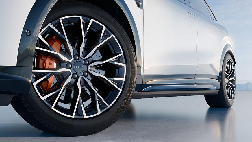 Представлен семейный электрокроссовер Zeekr 7X