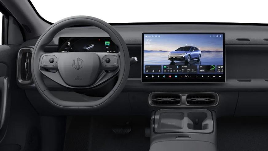 Китайский Leapmotor B05 получит испанскую прописку