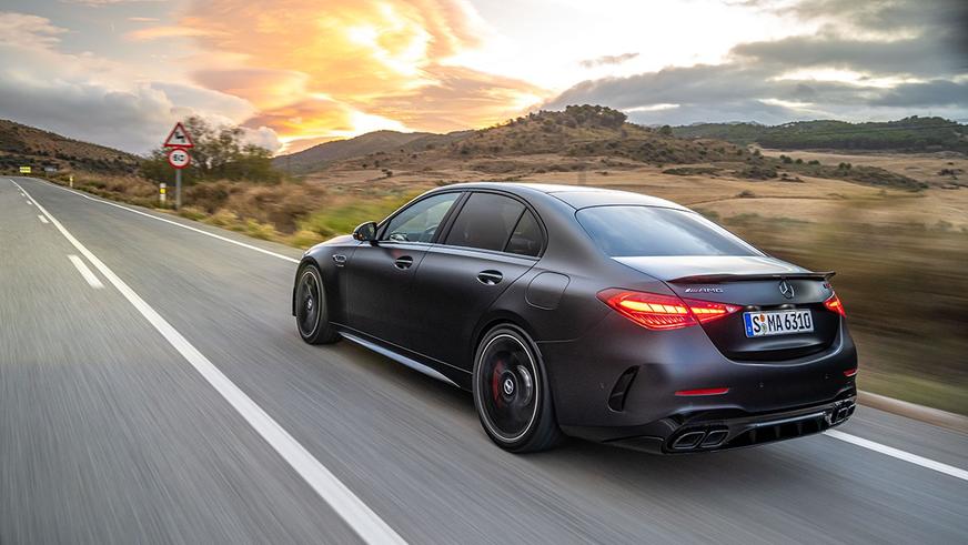 Mercedes-Benz C-класқа V8-ді қайтарады