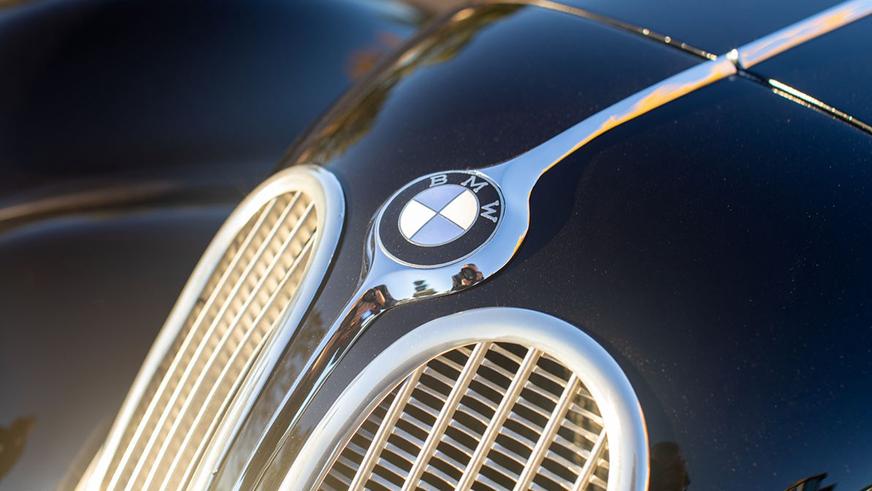 Довоенный BMW 327 выставили на торги в США