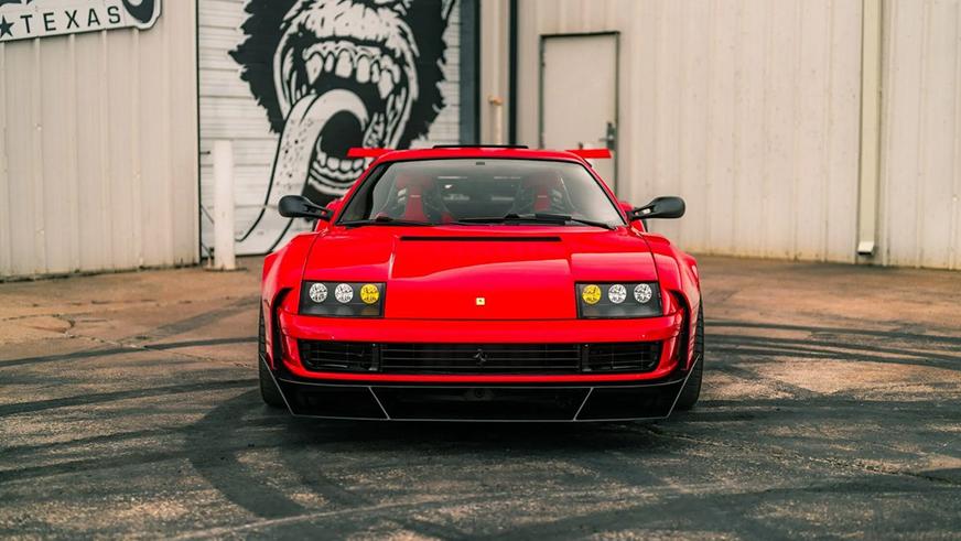 Тюнеры построили 6-колёсную Ferrari Testarossa