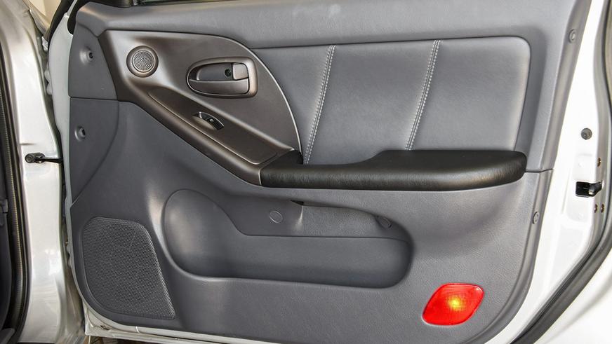 Hyundai Elantra 2003 года выпуска с мизерным пробегом пустят с молотка