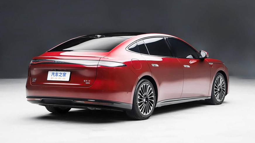 BYD представила 5.1-метровый седан Seal 08