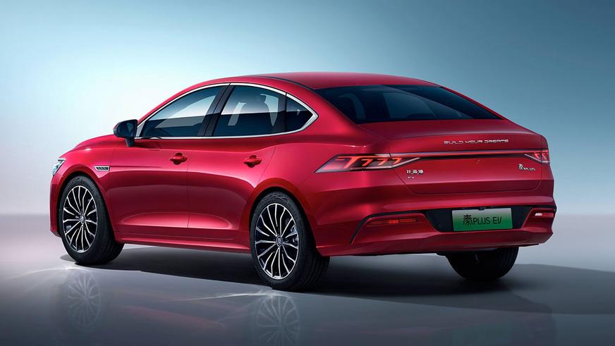 Названы самые популярные в Китае седан, кроссовер и вэн