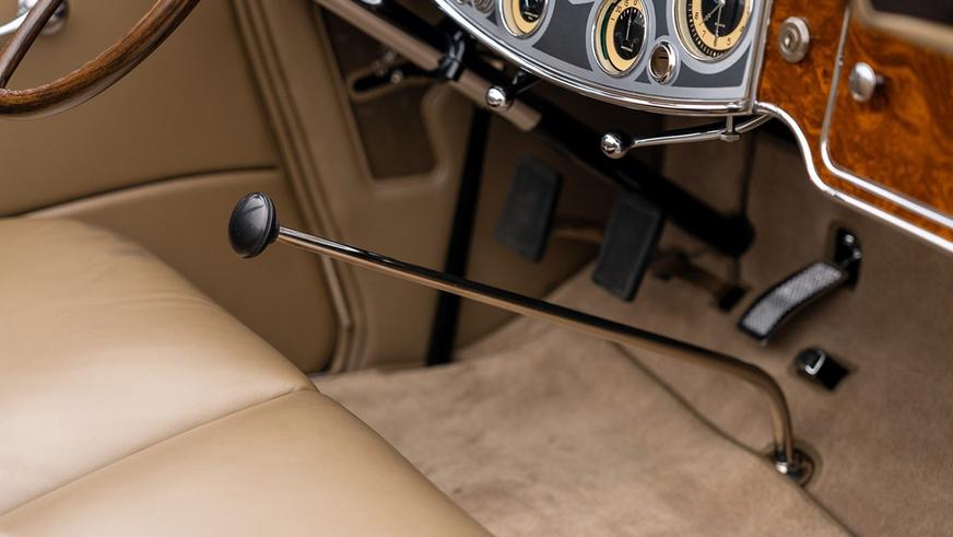 Раритетный Packard V12 на торгах в США