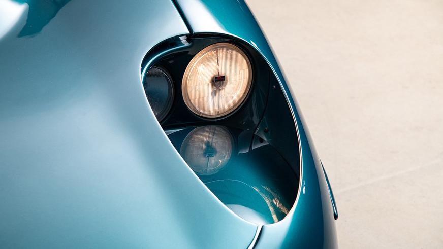 С молотка уйдёт самый быстрый суперкар 1990-х — он практически новый