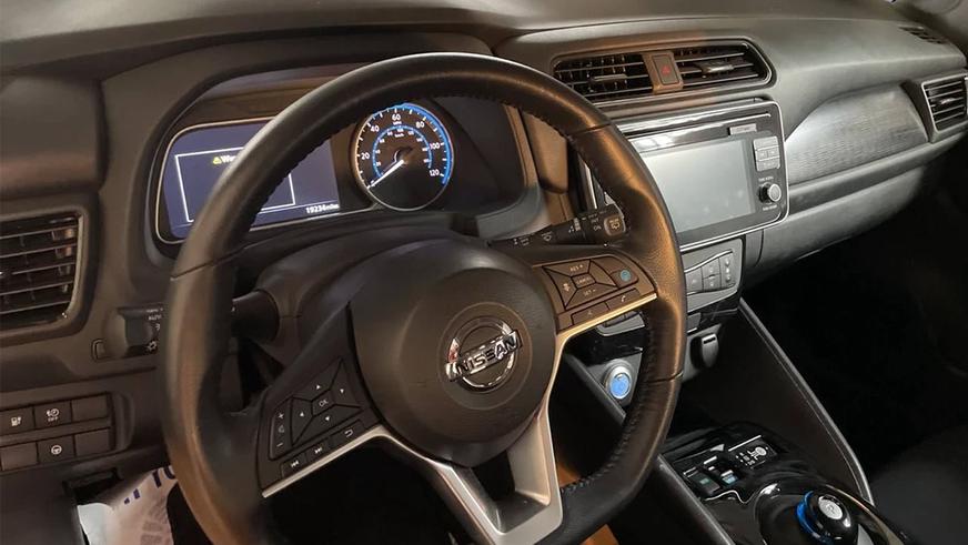 Электромобили на Kolesa.kz. Что есть в продаже