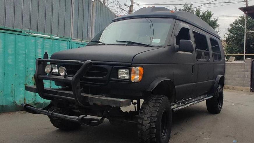 Ford Econoline 1993 года выпуска