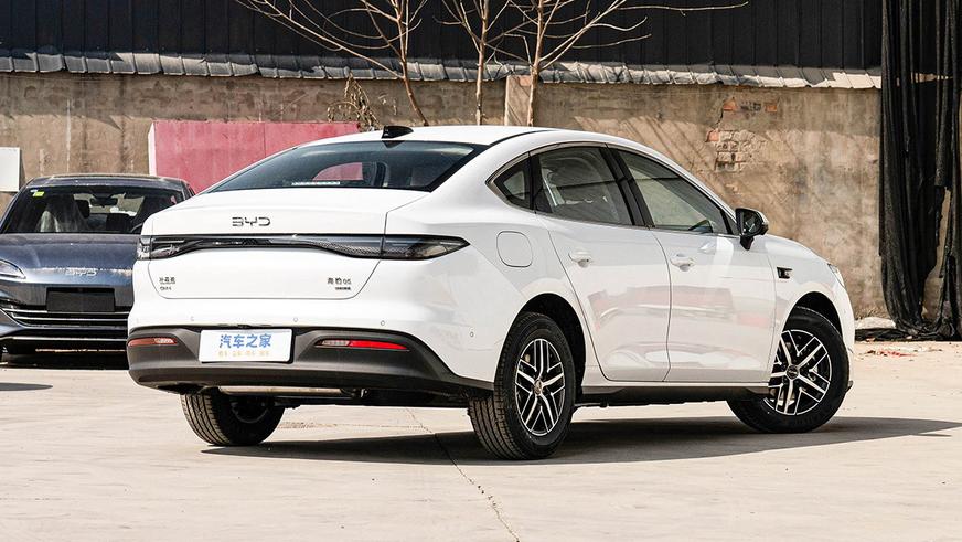 Новые, но неофициальные авто до 8 млн тенге: что можно купить в Казахстане