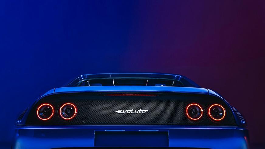 Классический Ferrari превратили в карбоновый рестомод