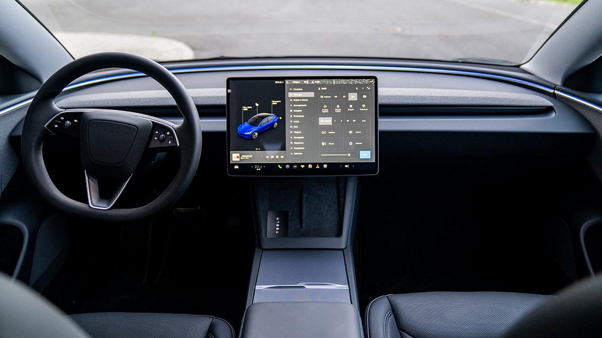 Tesla отзовёт почти 380 тысяч электрокаров из-за проблем с рулём