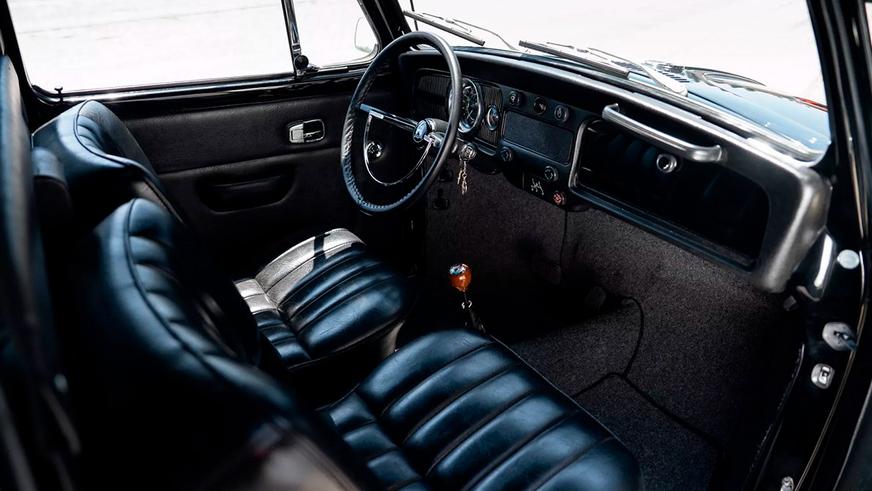 Лимузин VW Beetle по прозвищу Rollswagen пустят с молотка