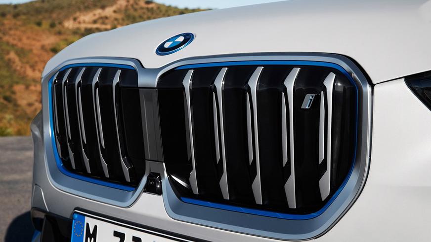 iX1 xDrive30