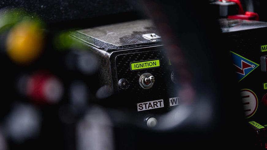 На продажу выставят Nissan GT-R из фильма про гонки. Но это не «Форсаж»