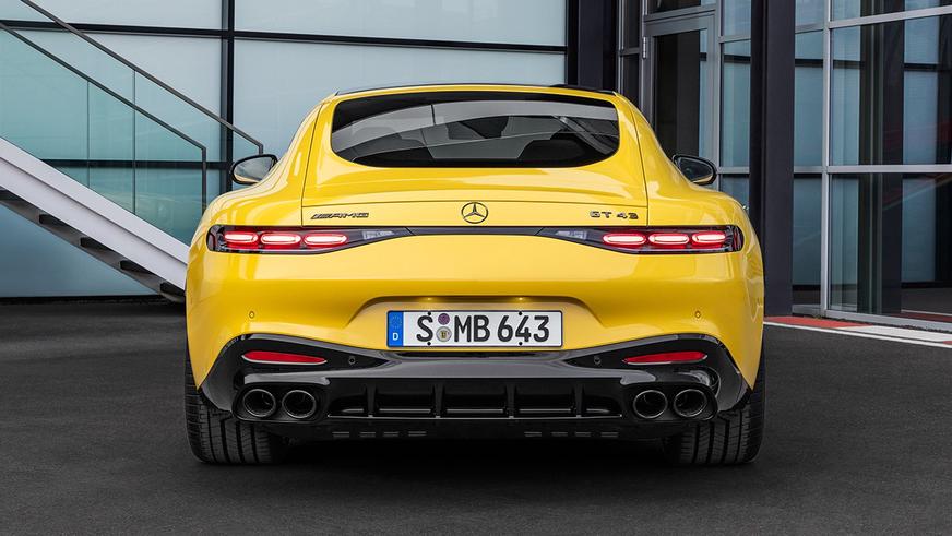 Mercedes-AMG GT получил версию с 2-литровым мотором