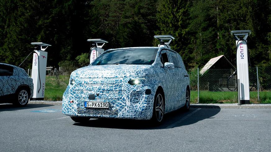 Mercedes-Benz испытала электрические вэны в Альпах