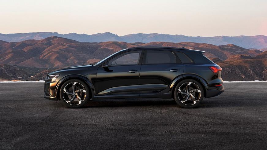 У Audi появился электрический Q8: это обновлённый e-tron