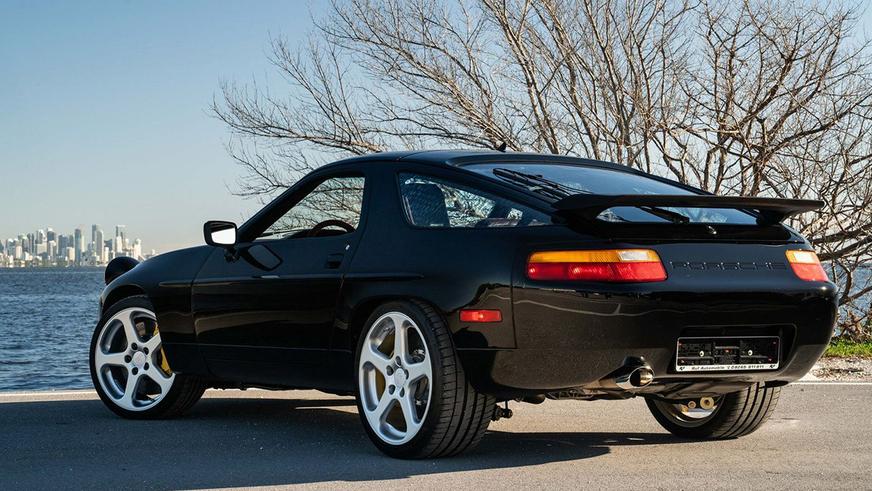 Уникальный RUF, построенный для главы Samsung, пустят с молотка