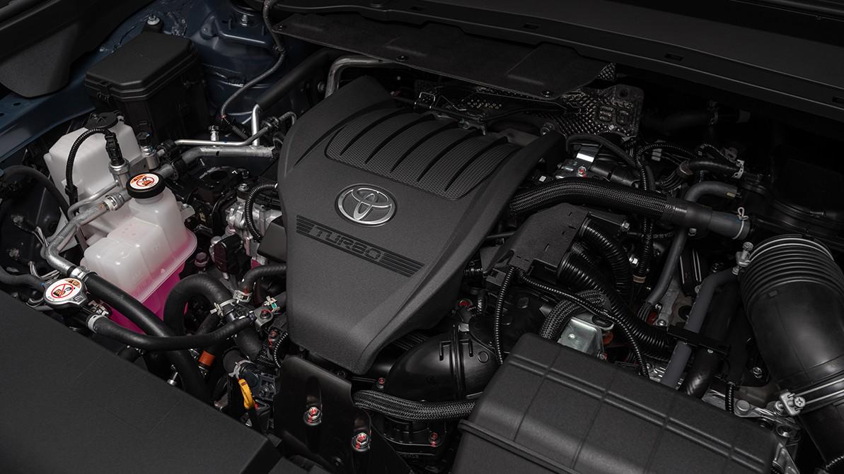 Toyota презентовала большой Highlander с приставкой Grand