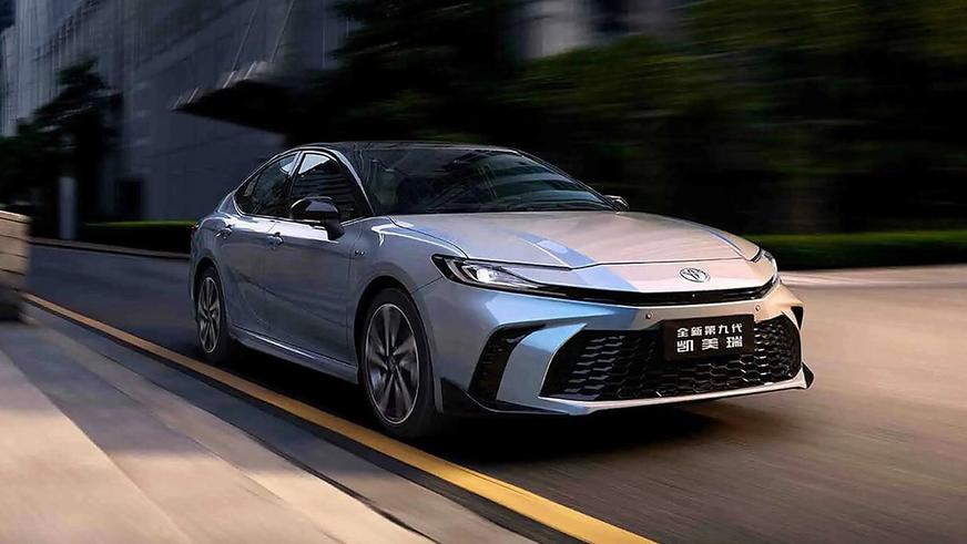 Toyota Camry стала автомобилем года в Китае Toyota Camry стала автомобилем года в Китае