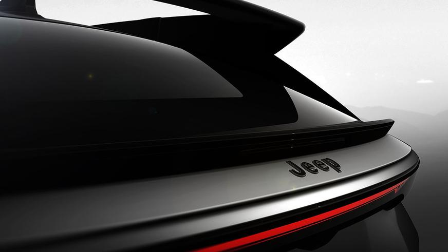 Jeep готовит пять новинок с электромоторами