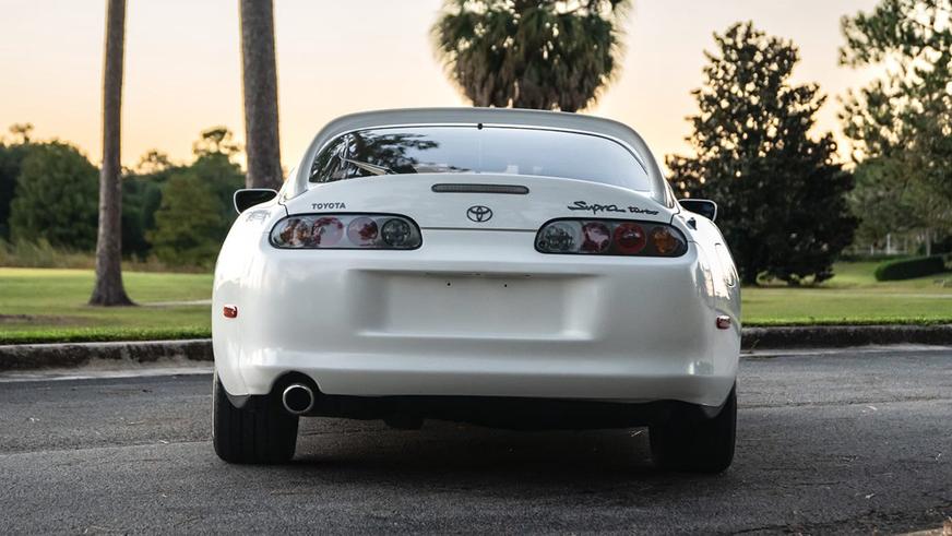 Рекордные 242 тысячи долларов заплатили за Toyota Supra