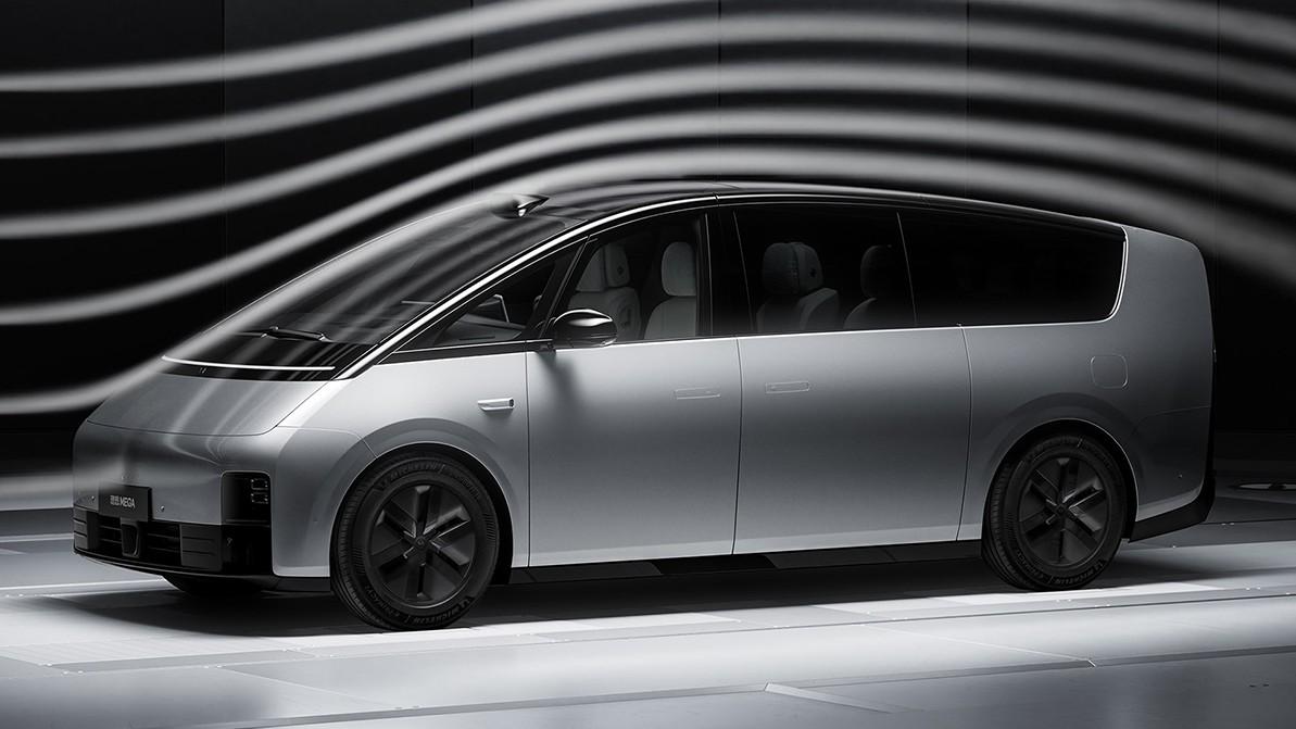 Hyundai Staria стиліндегі қытай минивэні