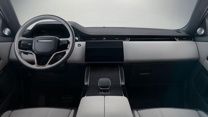 Range Rover Evoque символически обновился снаружи и изнутри