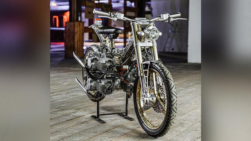 Кастомайзер из Германии построил 5-цилиндровый мопед