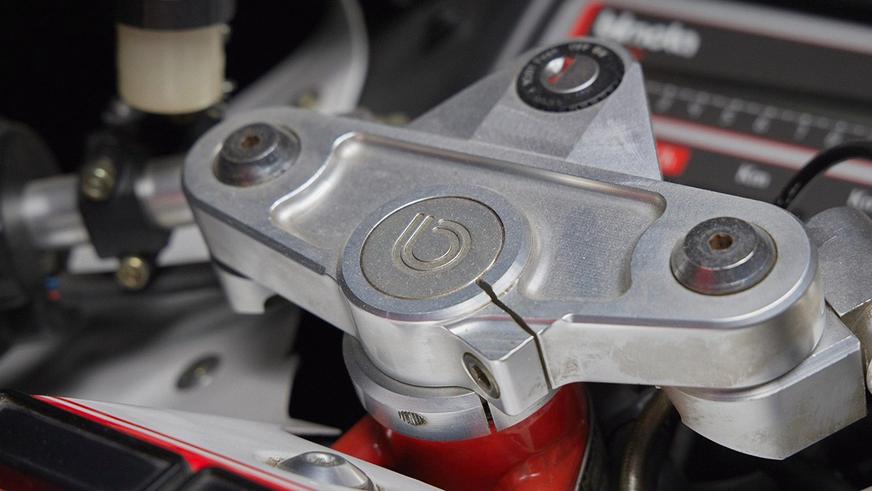Абсолютно новый Bimota Tesi 1D 1991 года выпуска нашли в США