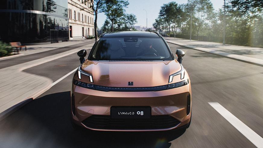 Гибрид Lynk & Co 08 готовят к продаже в Казахстане