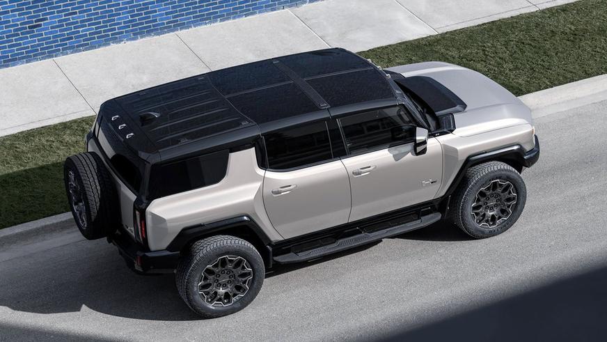 GMC Hummer EV обновился: больше мощности и новый режим краба