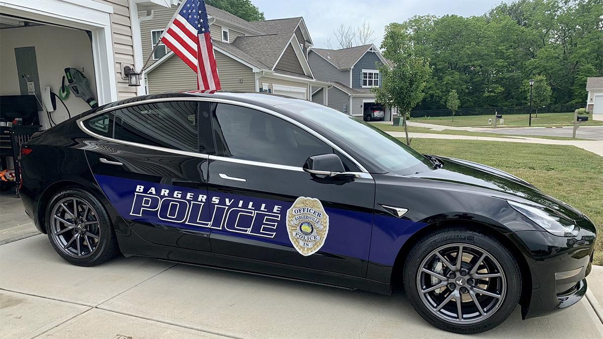 tesla-police-main