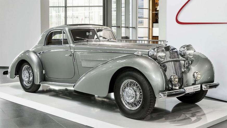 Показан Audi Skysphere как наследник Horch 853