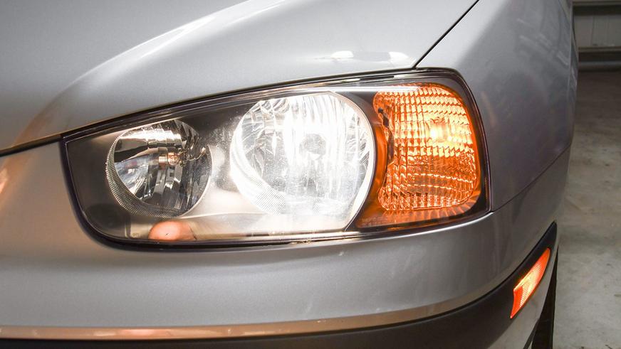 Hyundai Elantra 2003 года выпуска с мизерным пробегом пустят с молотка