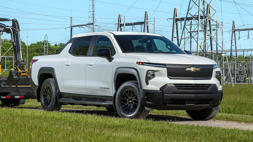Электропикап Chevrolet Silverado случайно установил мировой рекорд дальнобойности