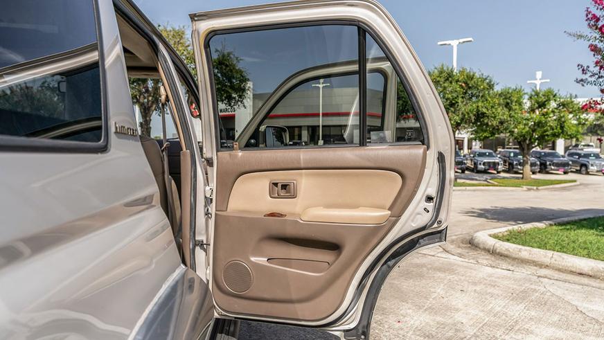 Toyota 4Runner (N180) с небольшим пробегом продают в США