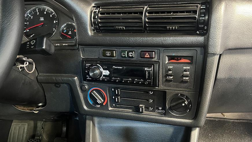 На продажу выставлен универсал BMW M3 (E30), которого никогда не было