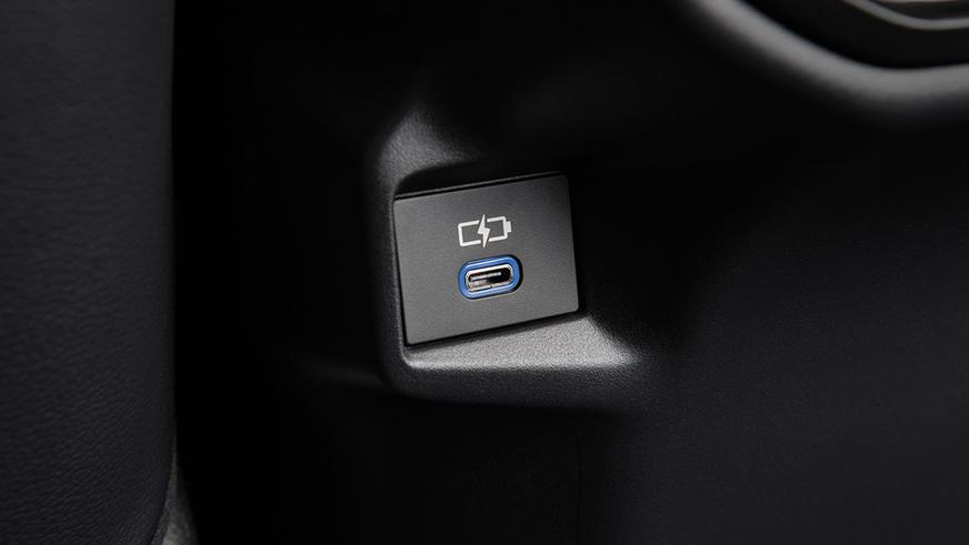 Toyota презентовала большой Highlander с приставкой Grand