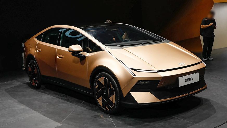 Дебютировал Ioniq&nbsp;V: кузов-горка и&nbsp;шустрый автопилот