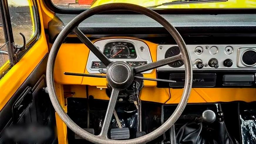 В продаже обнаружен Land Cruiser J40 со скромным пробегом