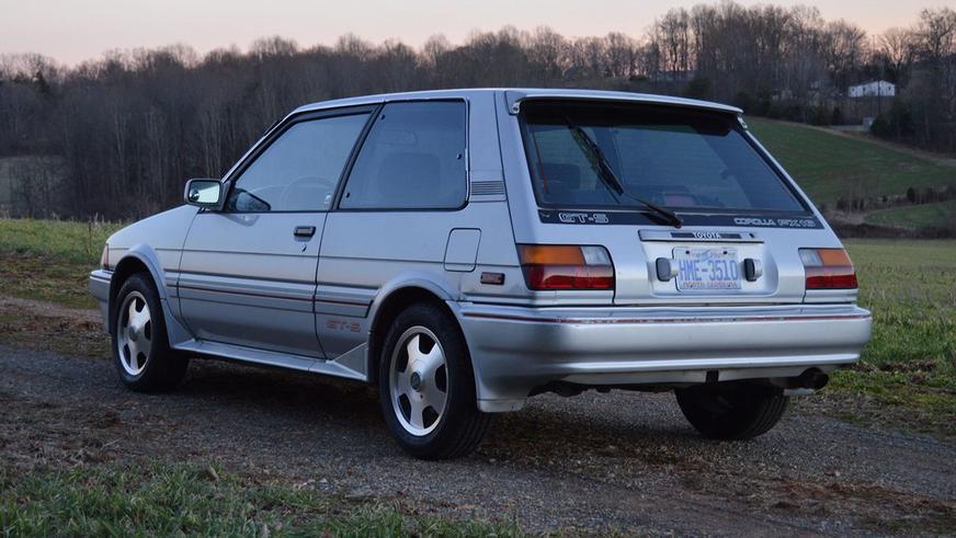 В продаже нашлась Toyota Corolla GT-S 1987 года, резвая не по возрасту