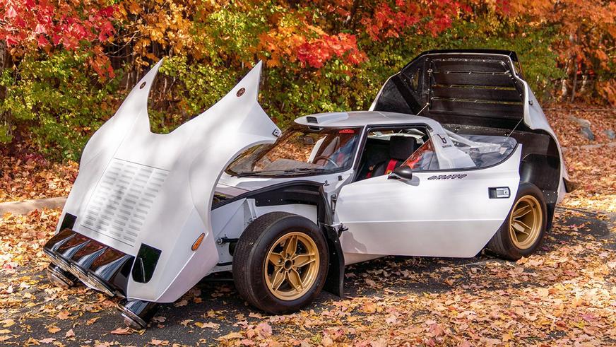Качественную реплику культовой Lancia Stratos продают с аукциона