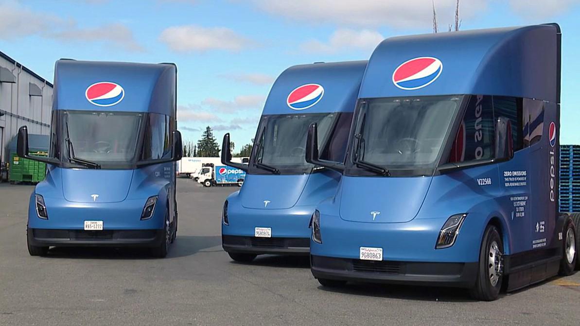 Повседневная эксплуатация выявила лидера среди дальнобойных фур на электротяге