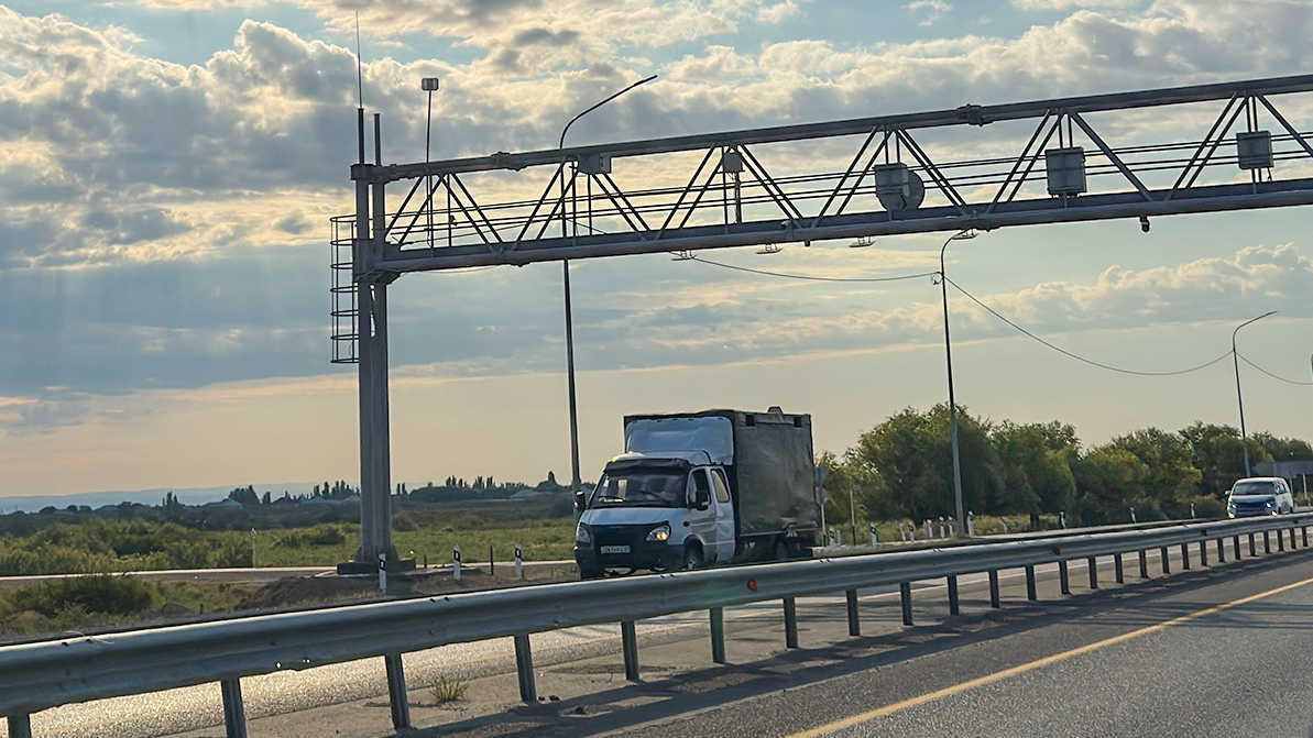 Жүз мыңнан астам жүргізуші орташа жылдамдықты асырған