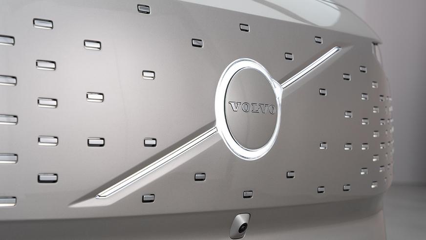 Первый минивэн Volvo оценили в 112 тысяч долларов
