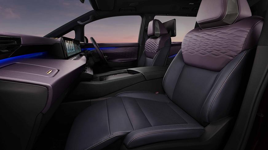 Представлен новый минивэн Nissan Elgrand